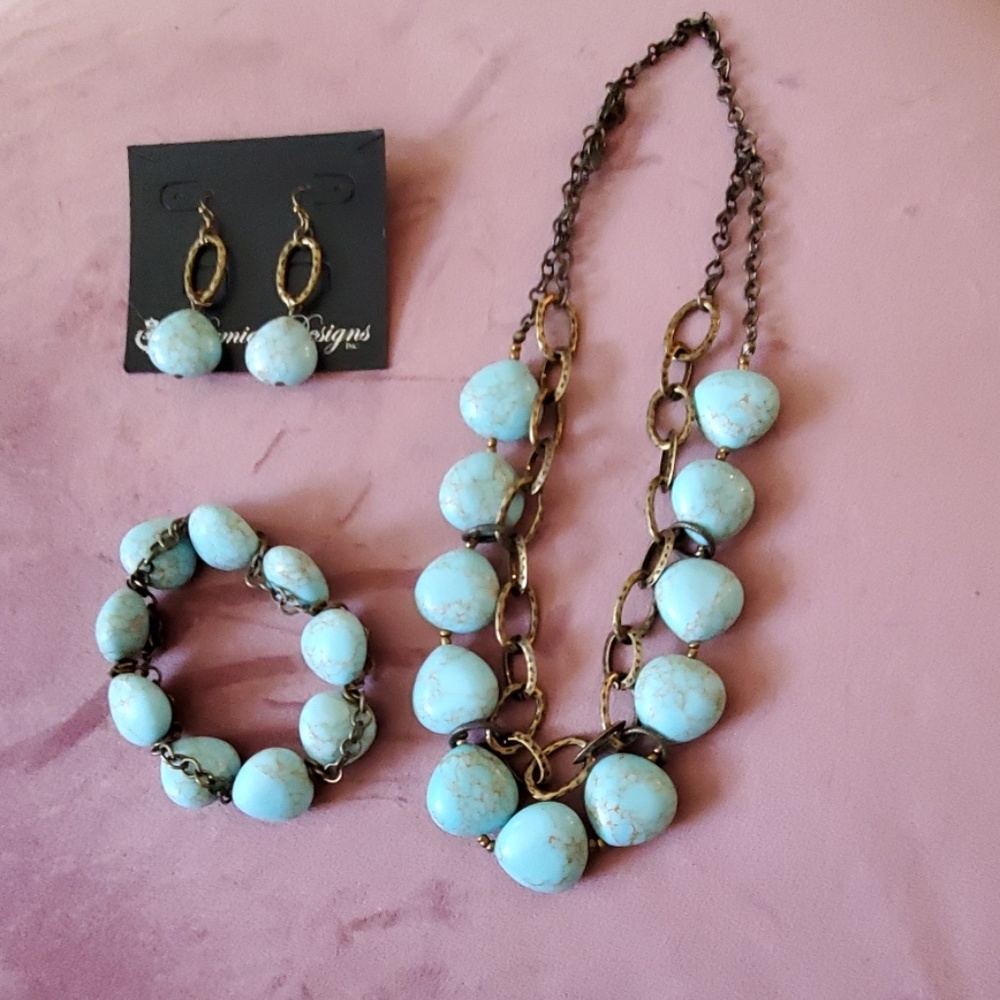 Premier Designs Jewelry set